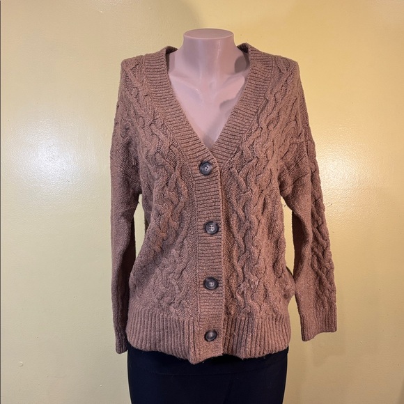 Old Navy Sweaters - Soft Old Navy!